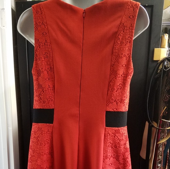 Dress - Picture 5 of 7